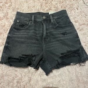 american eagle black jean shorts